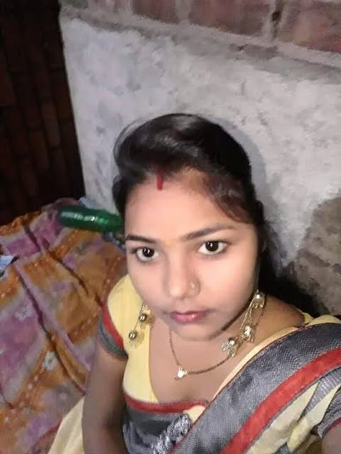 Chat +18 off-line de Saloni-couple
