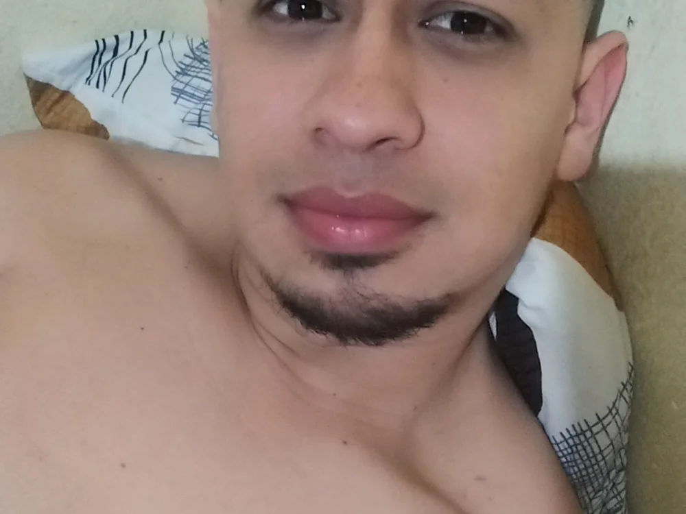 BabySexxCaliente offline chatrum