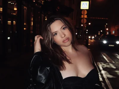 VixenVeil Female Dildoorvibratorbigtits Live Cam Striptease
