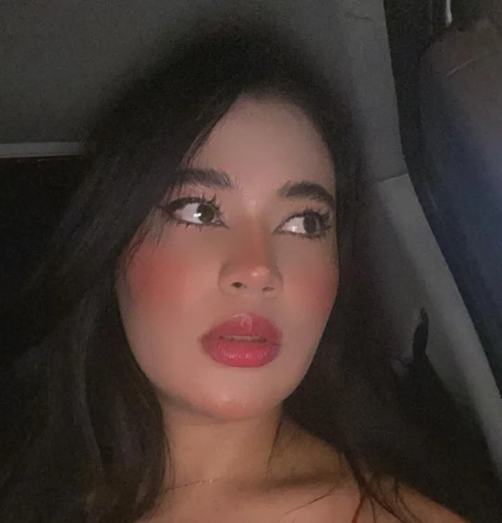 JulianaLopera1 Chat XXX offline