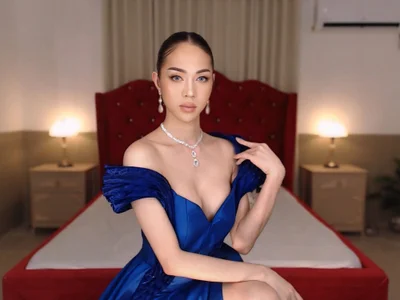 ZaraOhara's Offline XXX Chat