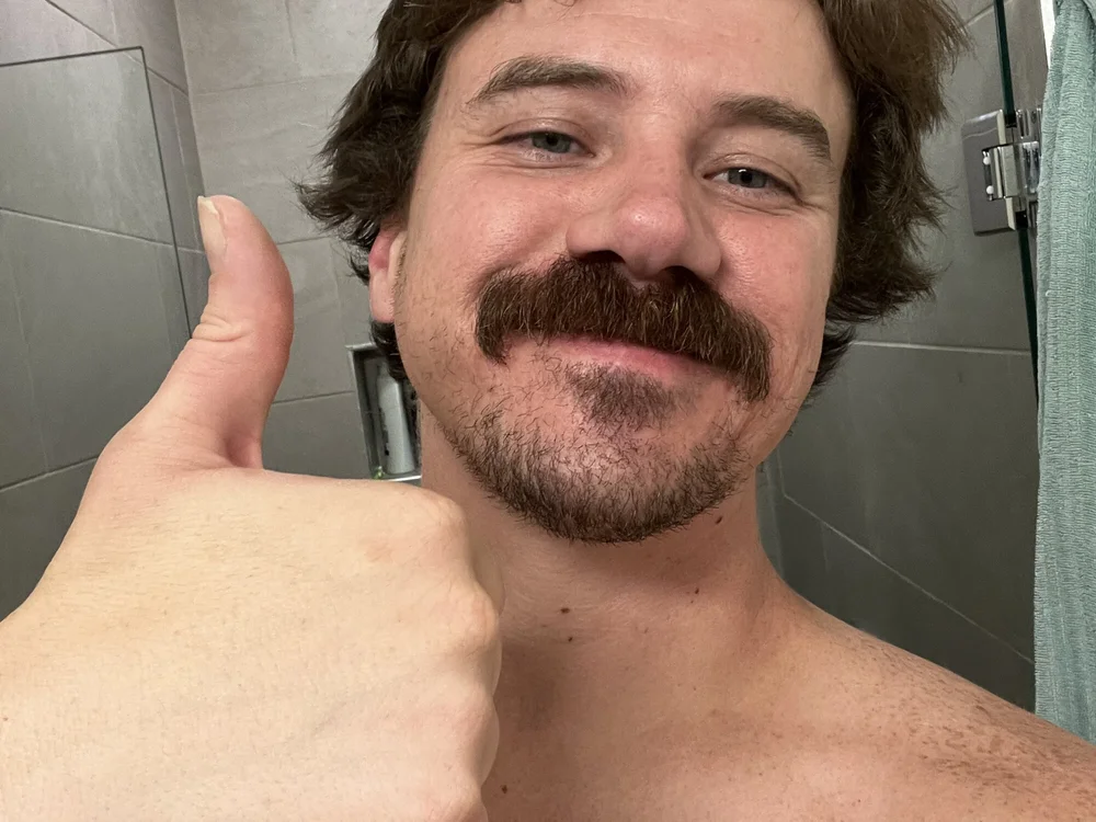 steelwoodVids Adlı Modelin Çevrimdışı XXX Sohbeti