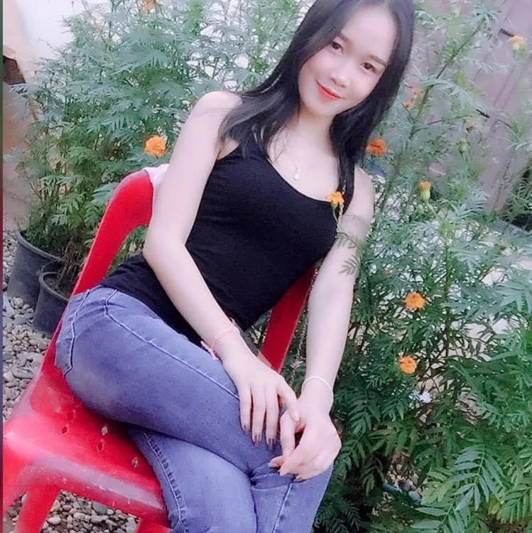 Lina_Rose's Offline XXX Chat