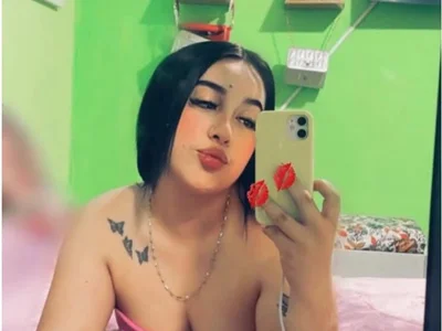 SkyRodriguez_Pink Female Dildoorvibratorbigtits Striptease Webcam