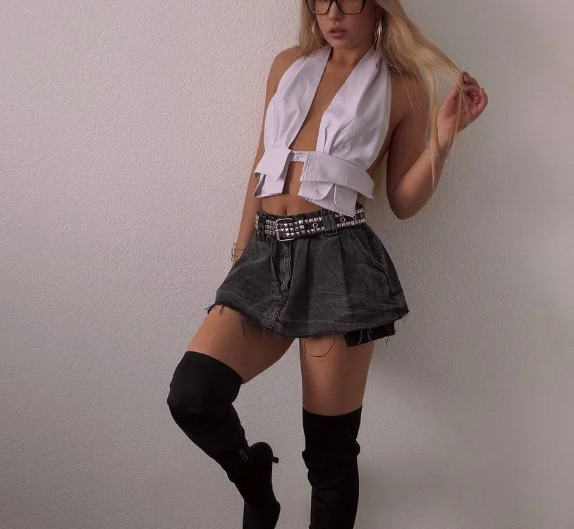 _BellaClark Adlı Modelin Çevrimdışı XXX Sohbeti