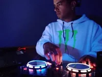 tyncho22cms's webcam live show