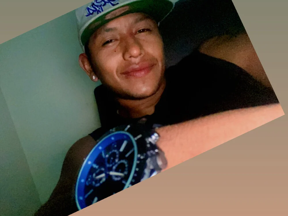 Offline XXX chat modela FerMel2000