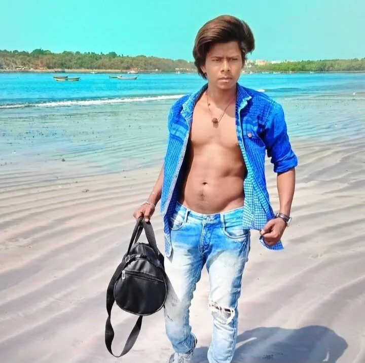 RAJA_BITTU06 offline chatrum