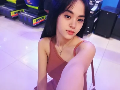 CecileWadleigh - Girl 