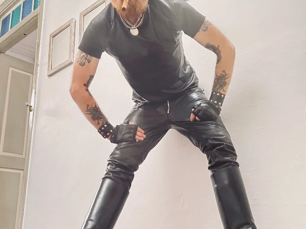 ห้องแชทออฟไลน์ของ KinkMitchlive