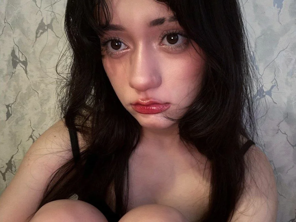ห้องแชทออฟไลน์ของ ClaireGregory
