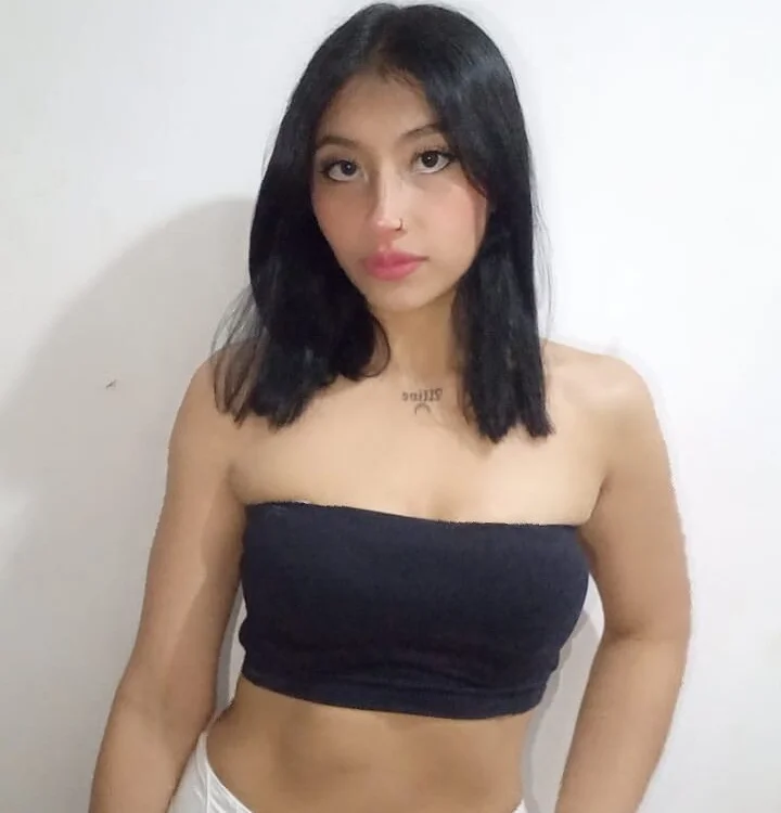 KloePink_ Chat XXX offline