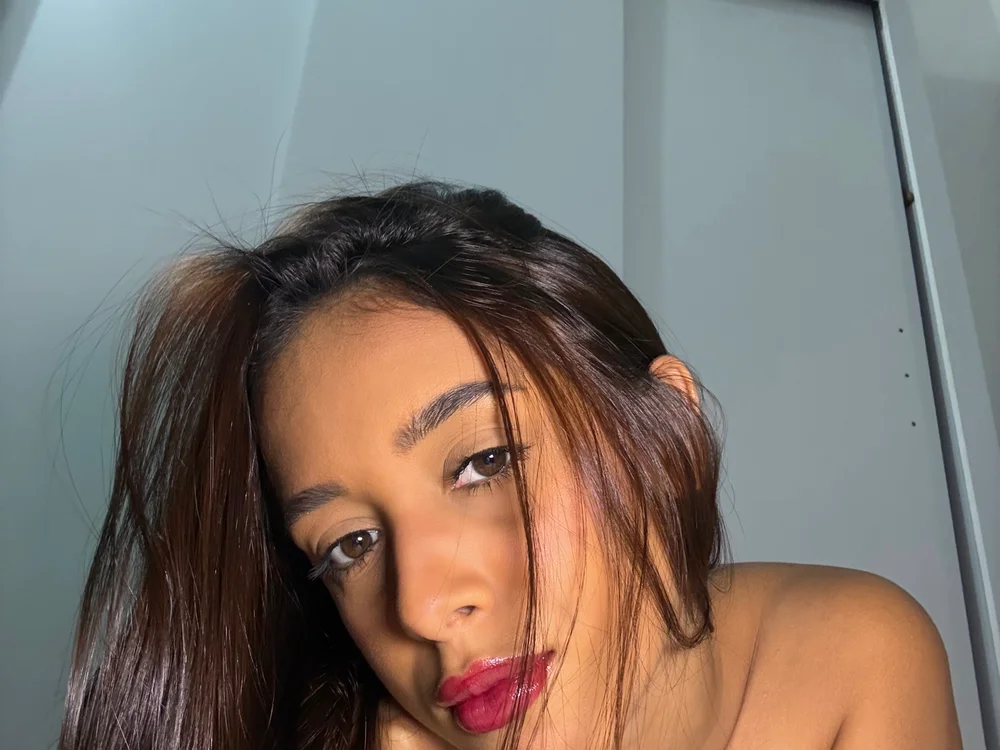 Chat +18 off-line de yasmin26_