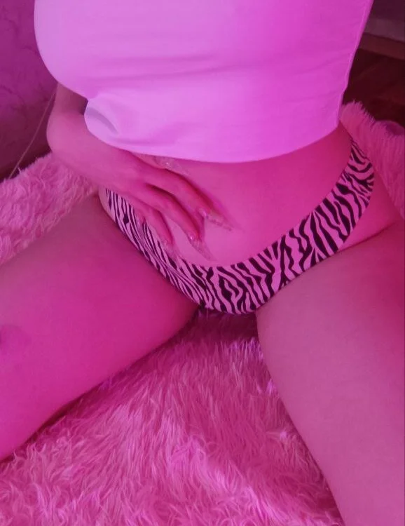 lunalyna Offline XXX-chat