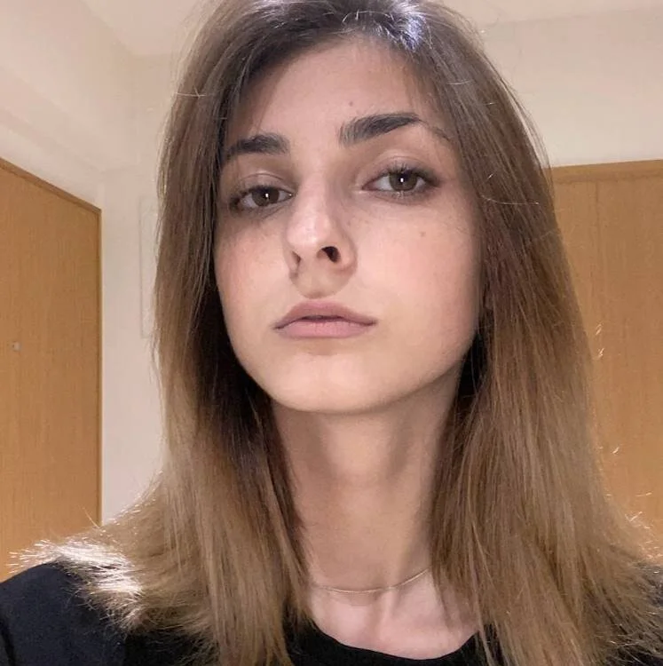 AlenaReey's Offline Chat Room