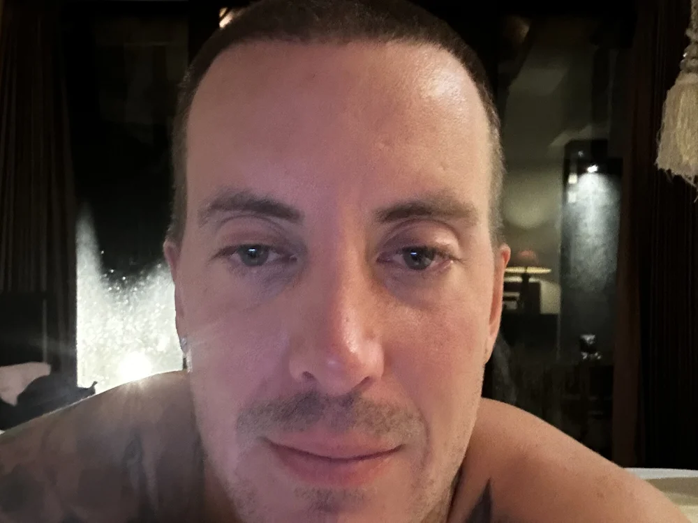 tatssss33 offline chatrum