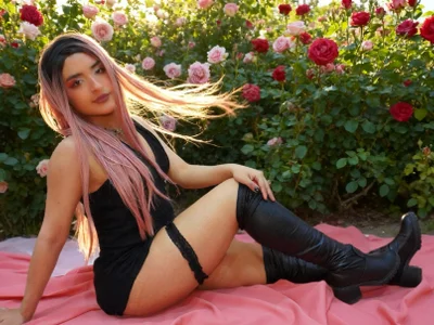 Laila_sumeru Female Colombianyoung Live Cam Striptease