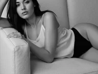 milina_grats' Offline XXX Chat