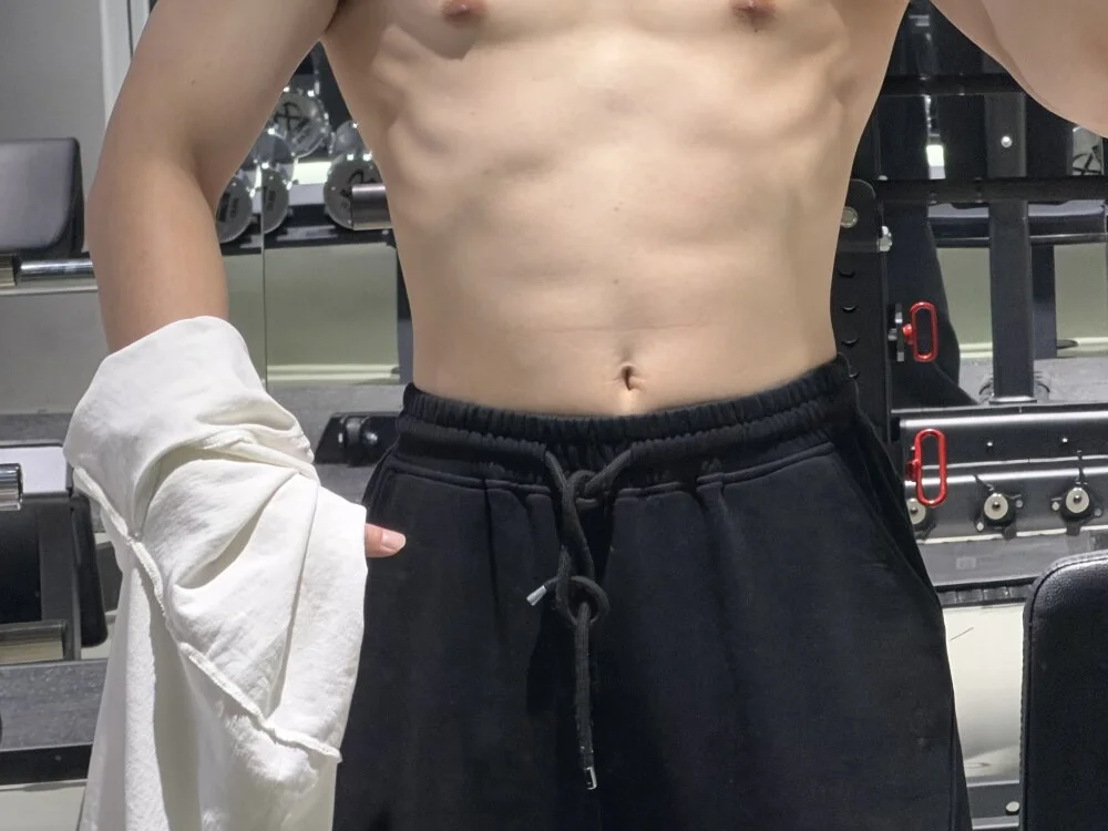 yangyang-2003 离线XXX聊天