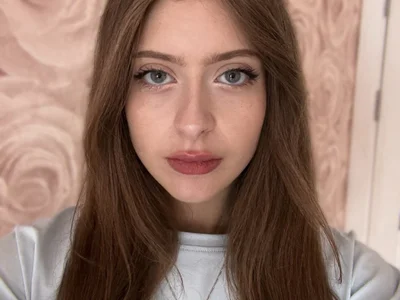 Emilyyboo - Girl 