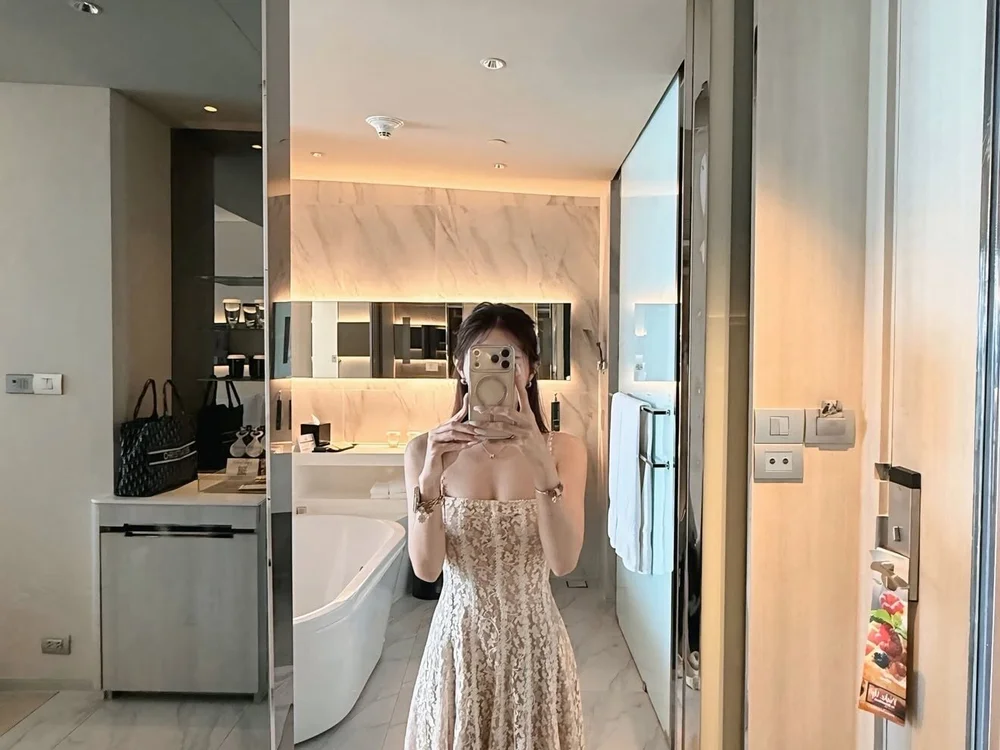 Akshita_baby Chat XXX offline