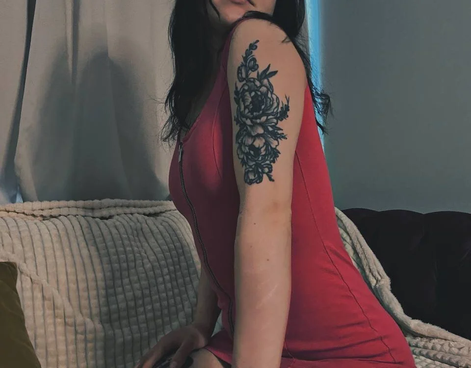 Polly_Royal's Offline Chat Room