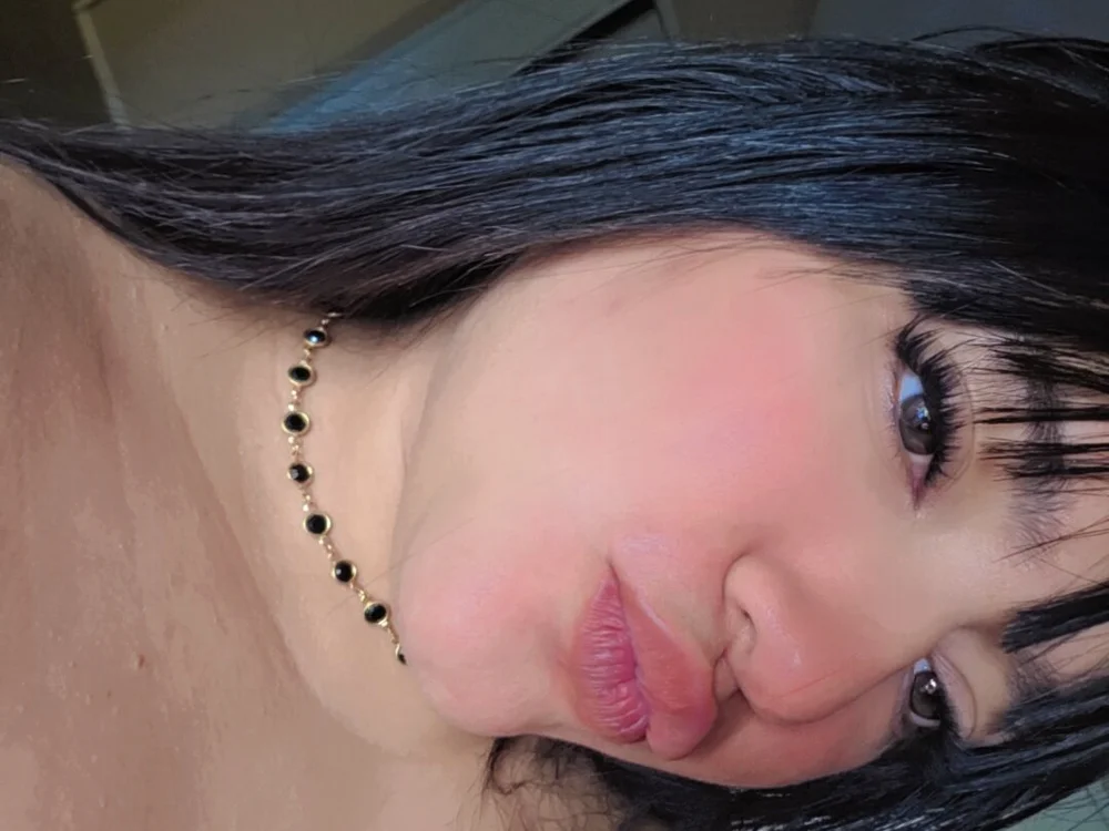 sofi_lovely2's Offline XXX Chat