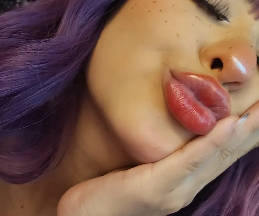 sweetcoralinee offline XXX-chat