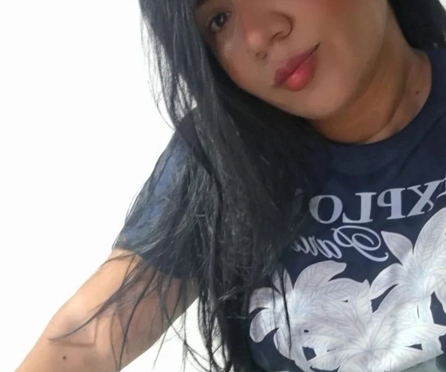 Offline XXX chat modela Graypink