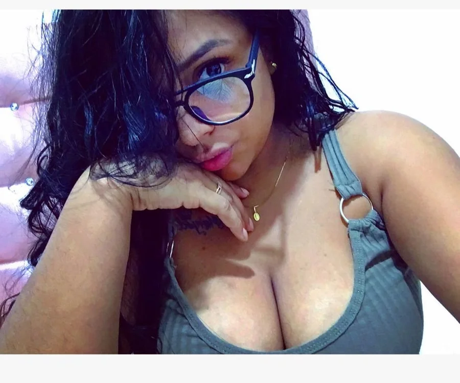 MartinaSims2's Offline XXX Chat