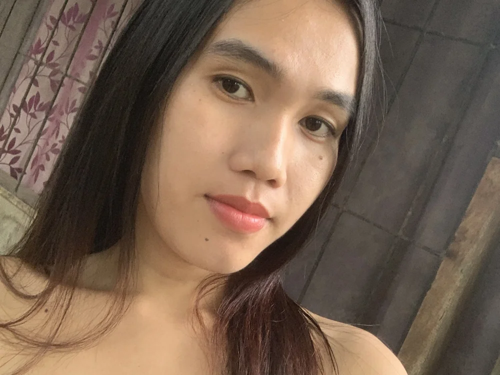 aziyah_goddess' Offline XXX Chat