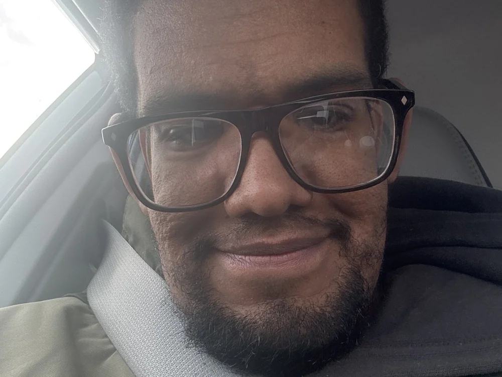 PitifulElement51's Offline Chat Room