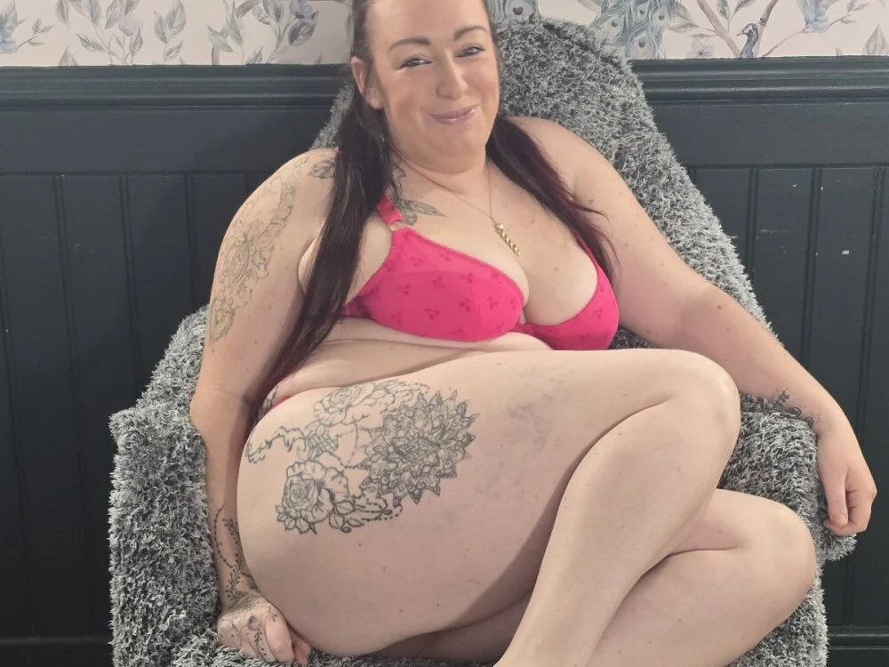 JadeStarUK 離線 XXX 聊天