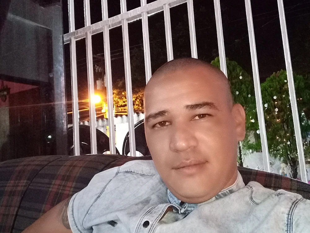 elmusiu8 offline chatrum