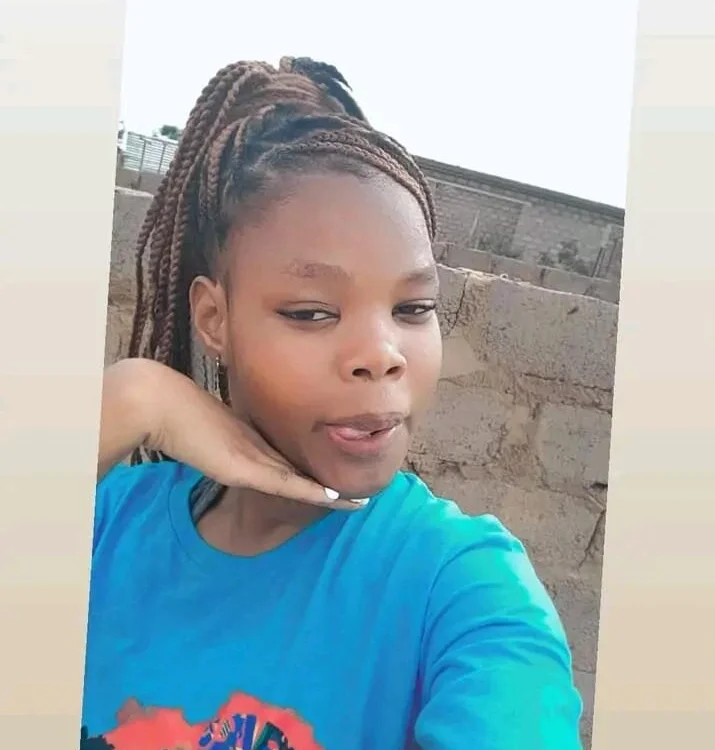 Talia504_'s Offline XXX Chat