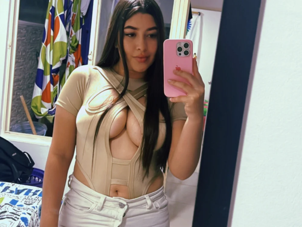 Nicol380のオフラインXXXチャット