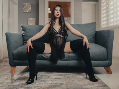 Shaaroon_gold - Girl 