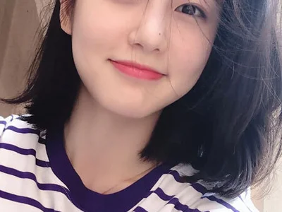 Small_flower1 profile