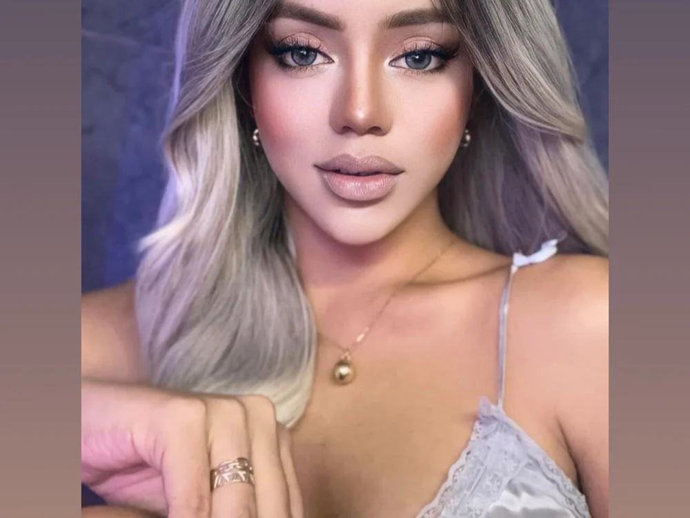 midnight_tease69's Offline XXX Chat