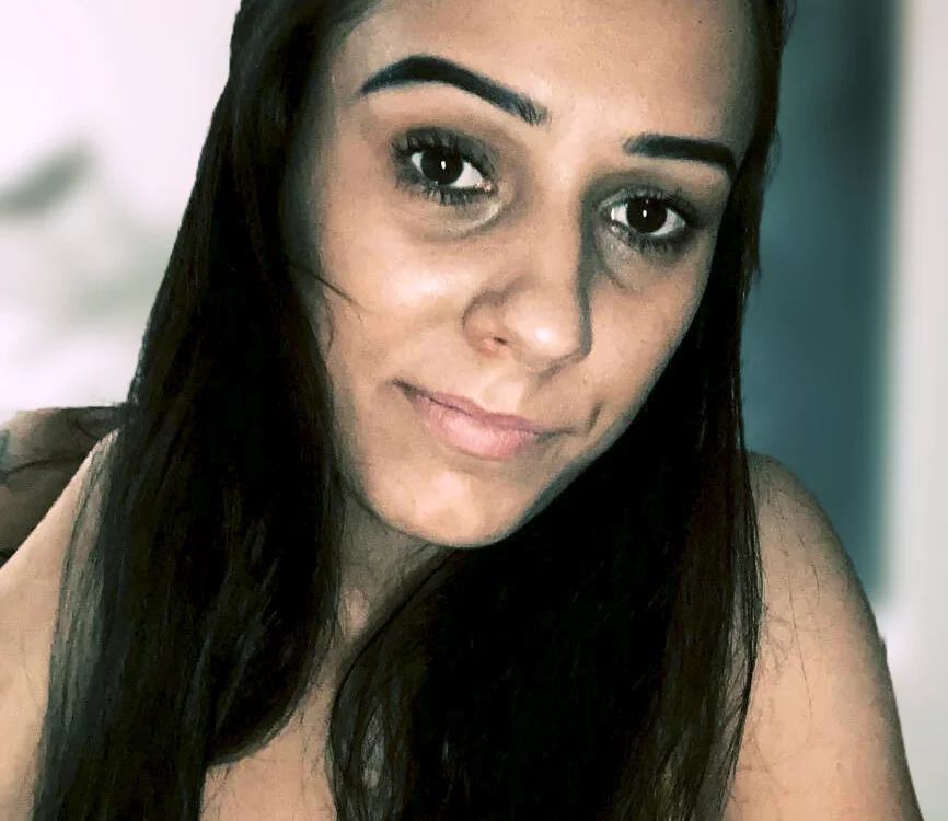 _Ariana-'s Offline Chat Room