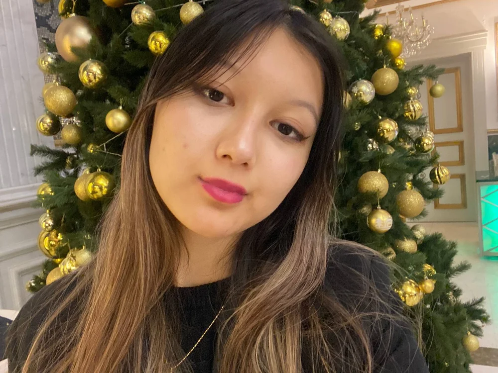 LunariaGlow cam model