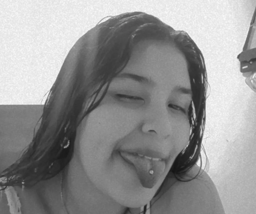 Offline chatovací místnost Kelly_Stone1