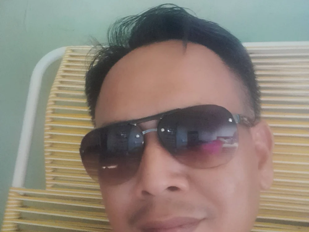 mr_dude69 offline chatrum