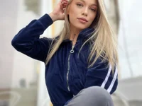 KimPoshhh's webcam live show