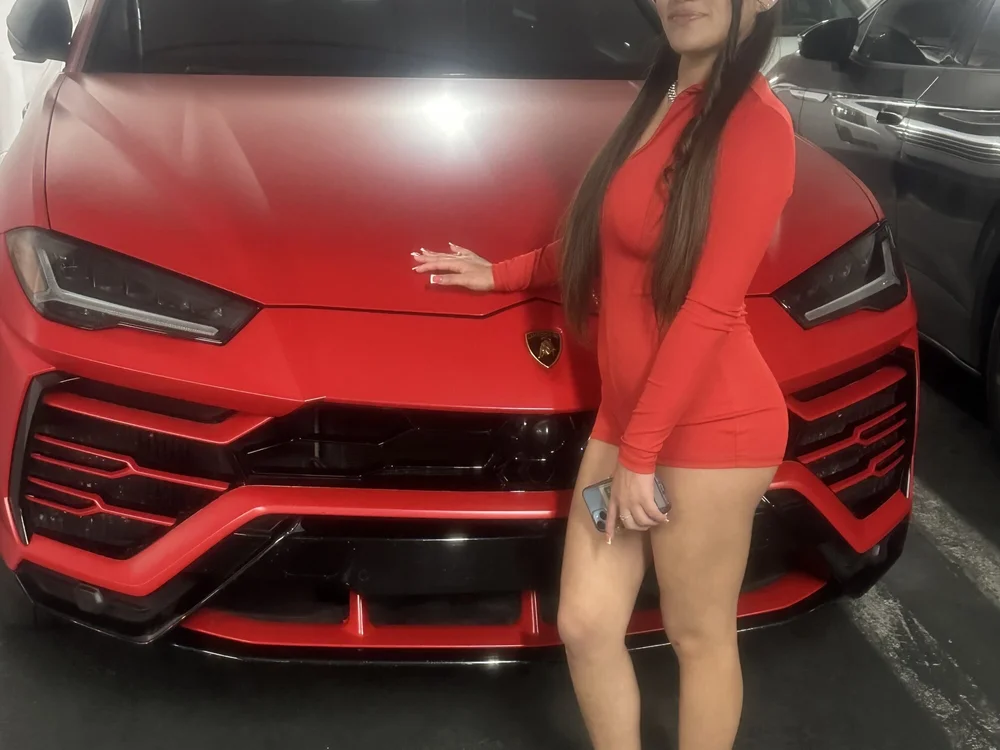 Sassy_Yazzyxo's Offline XXX Chat