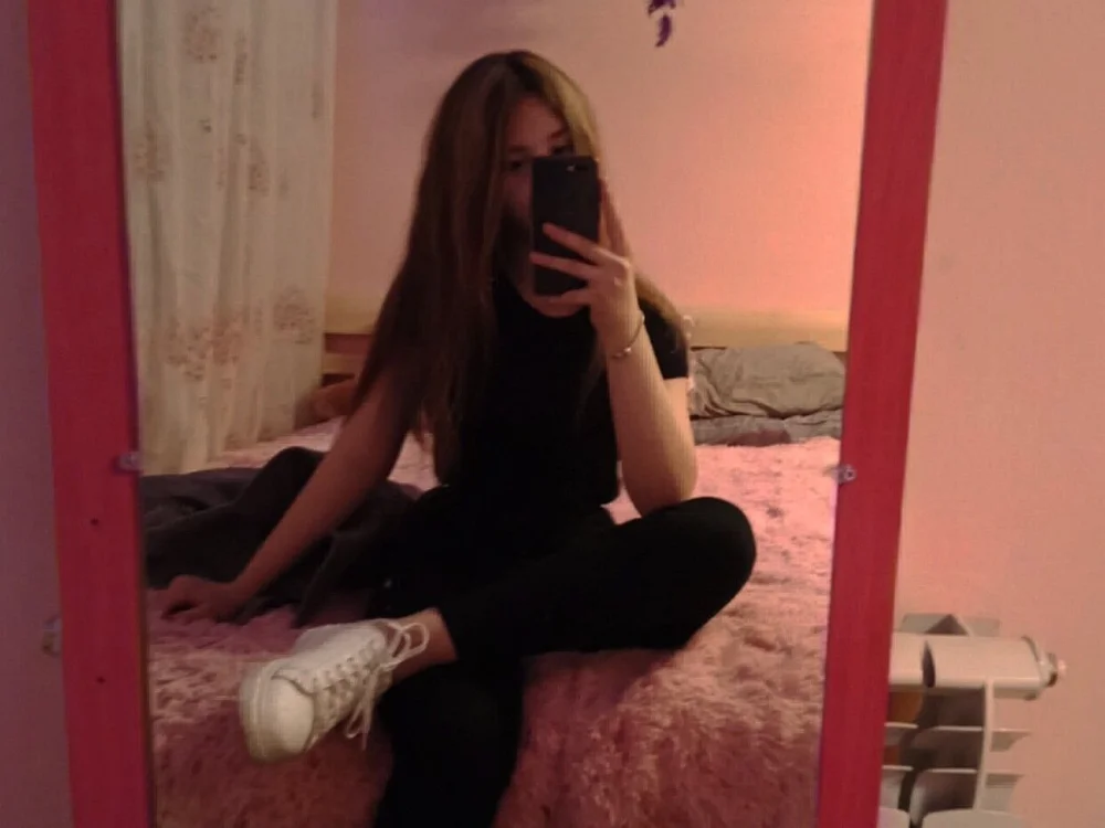 DramaQueenn_'s Offline XXX Chat