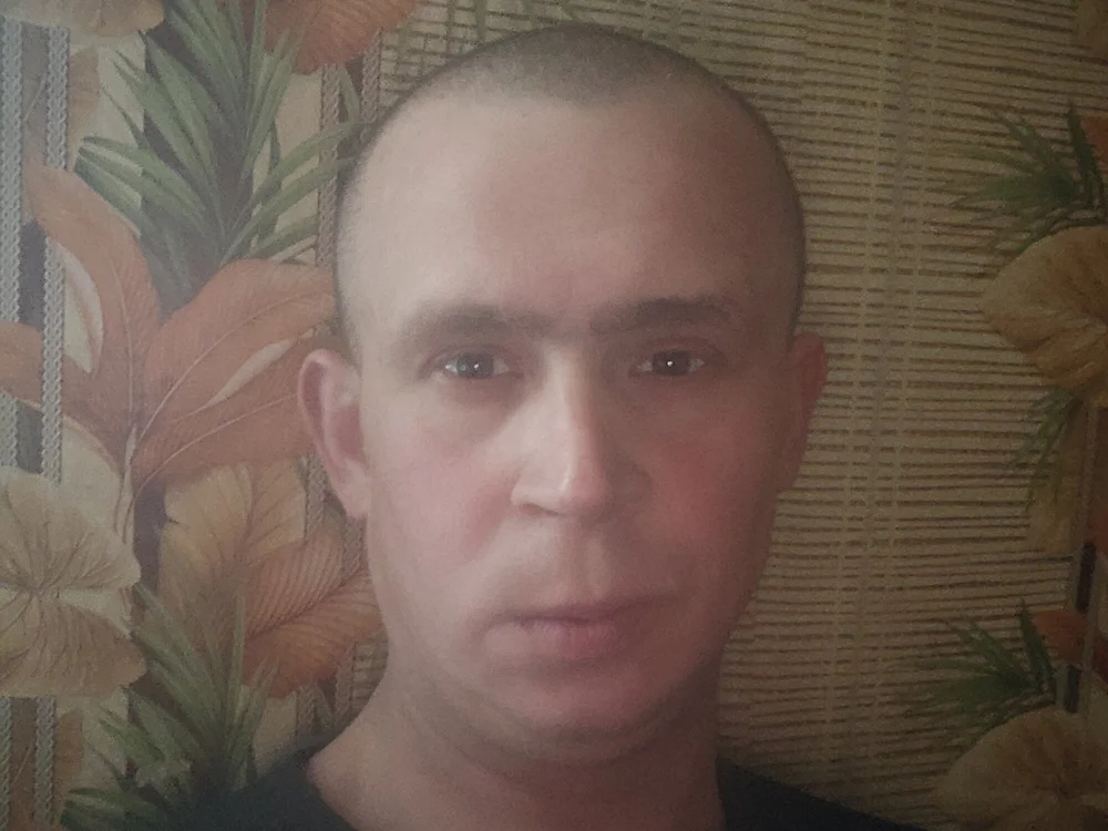 alex_brow_n's Offline XXX Chat