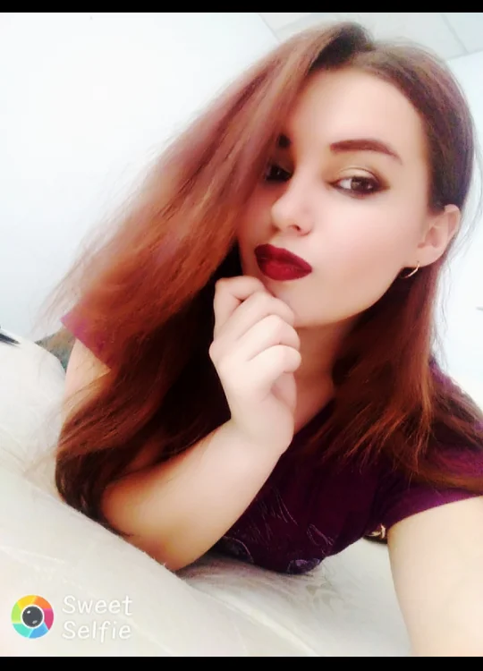 TinaLaTina's Offline XXX Chat