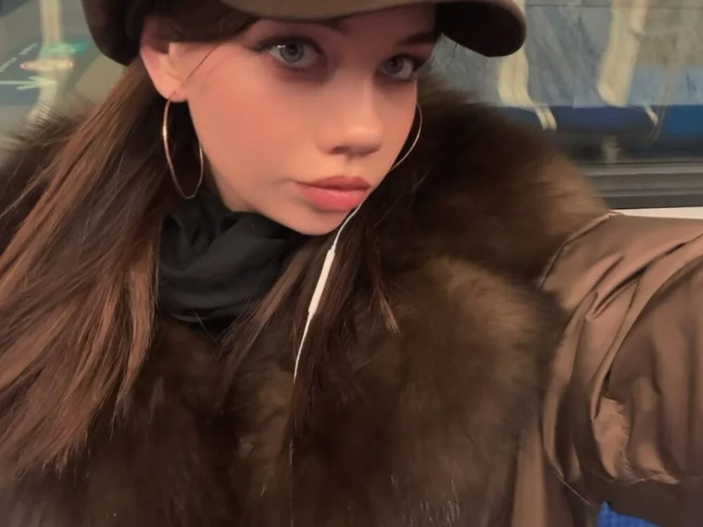 แชท XXX ออฟไลน์ของ ShielaKassabaum