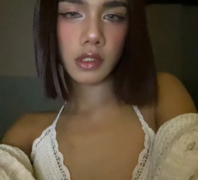 hotfucker_jezz Chat XXX offline